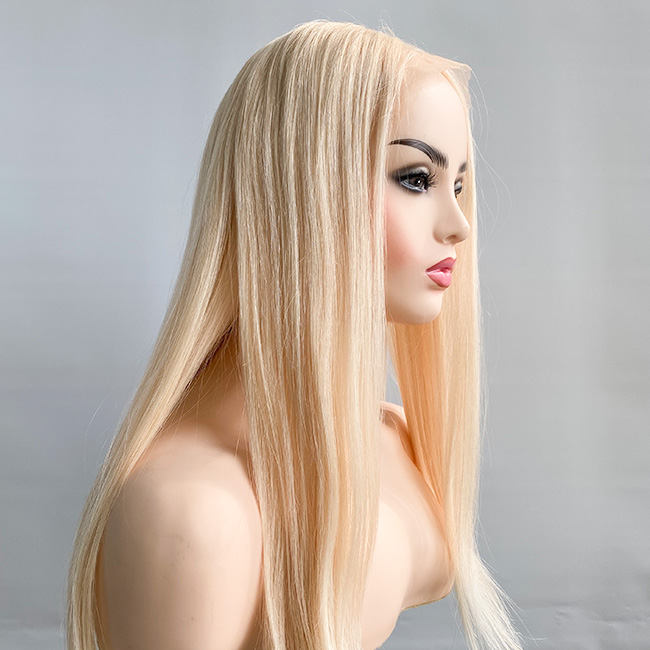 Fashionable Color of Full Lace Wigs with Silk Top Full Lace Wigs with Blonde
